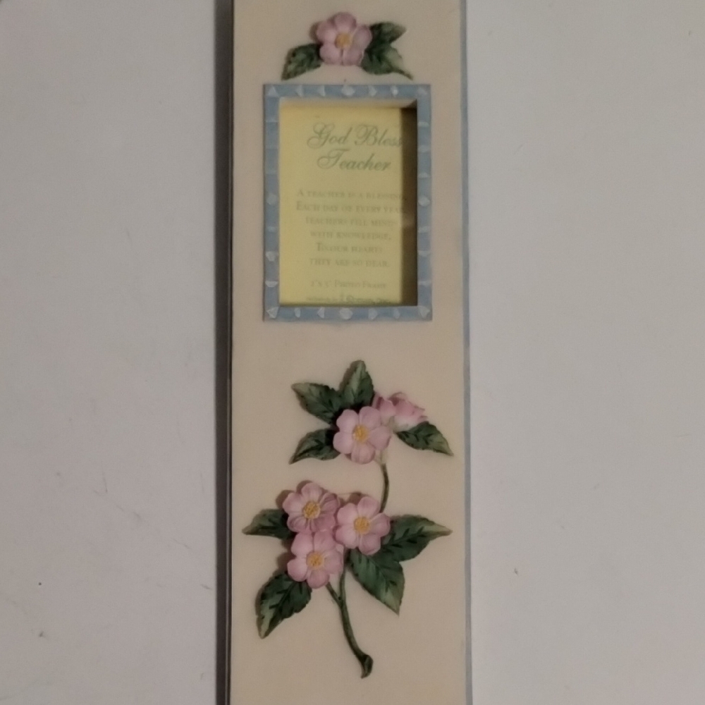 Floral God Bless Teacher Wall Decor with Inspirational Quote